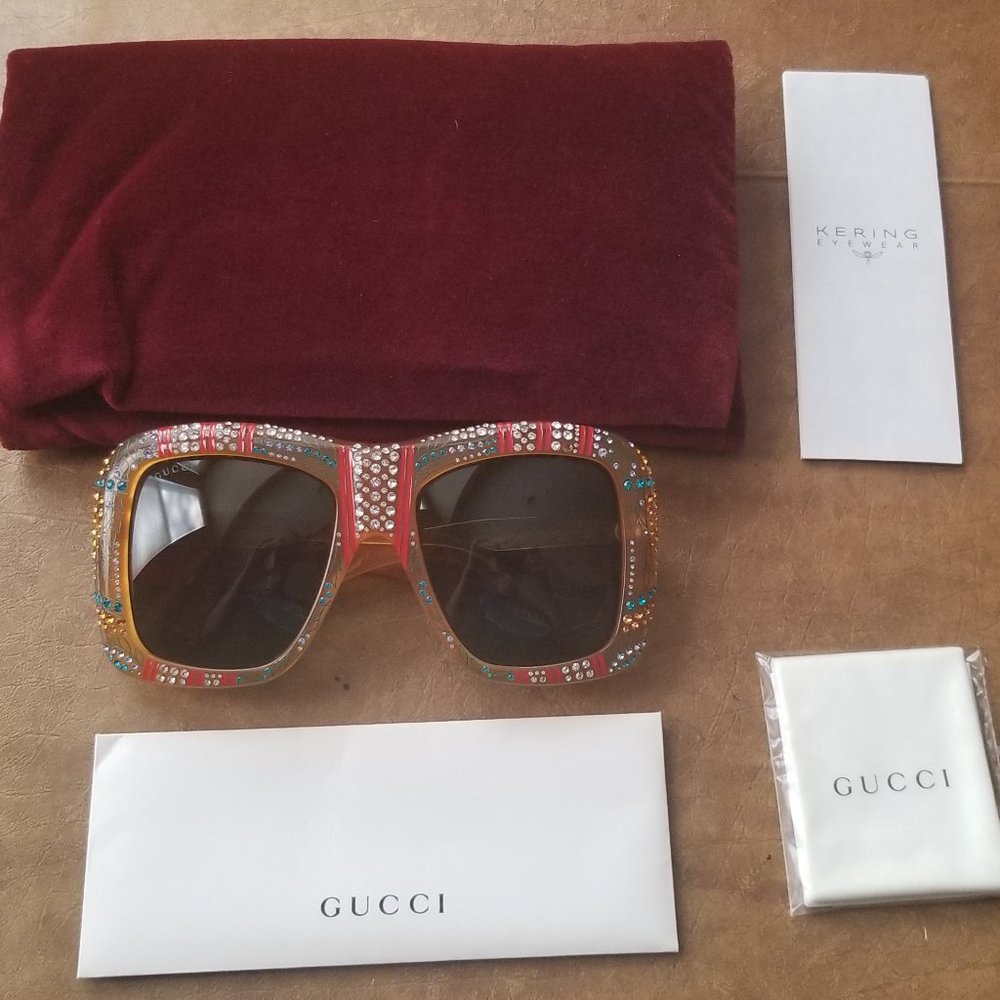 RARE SOLD OUT GUCCI ITALY HOLLYWOOD FOREVER OVERSIZED SQUARE CRYSTAL SUNGLASSES